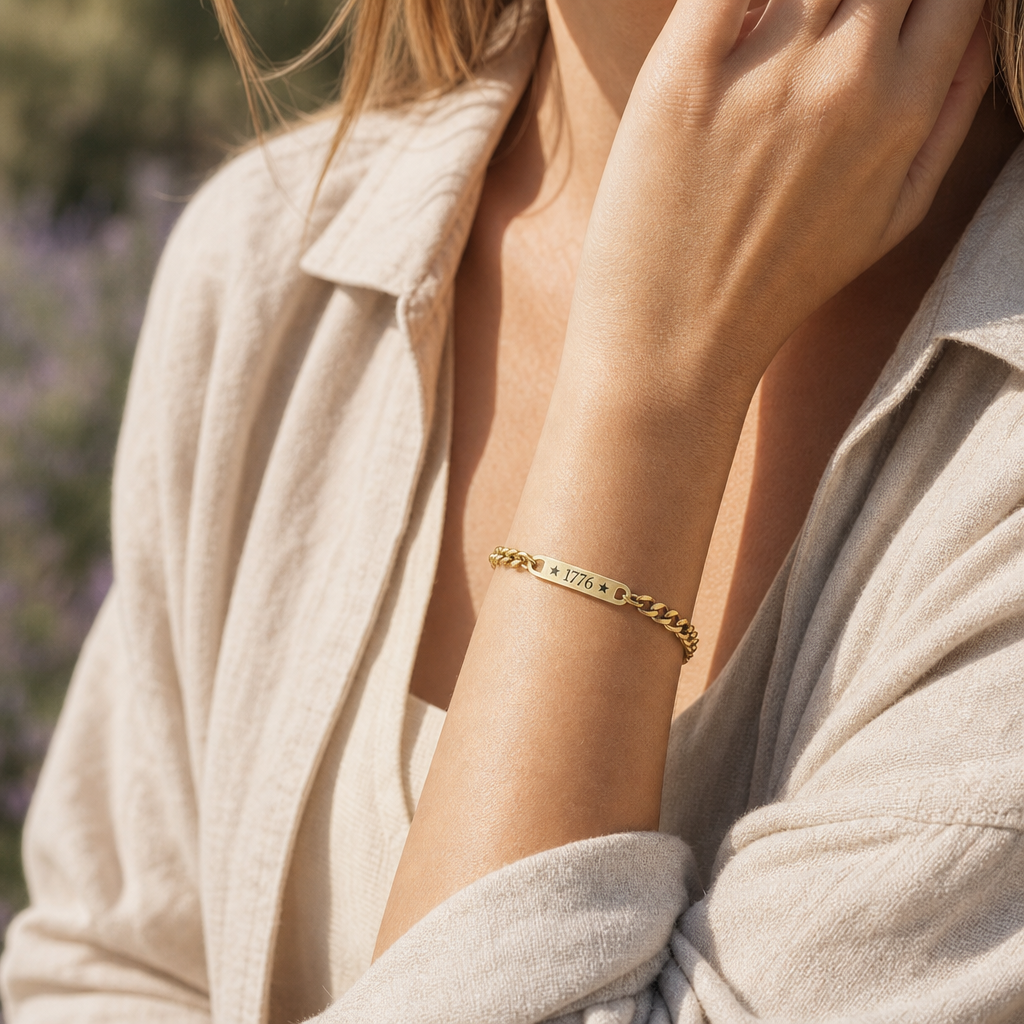 1776 Dainty  18K Gold PVD Stainless Steel Bracelet